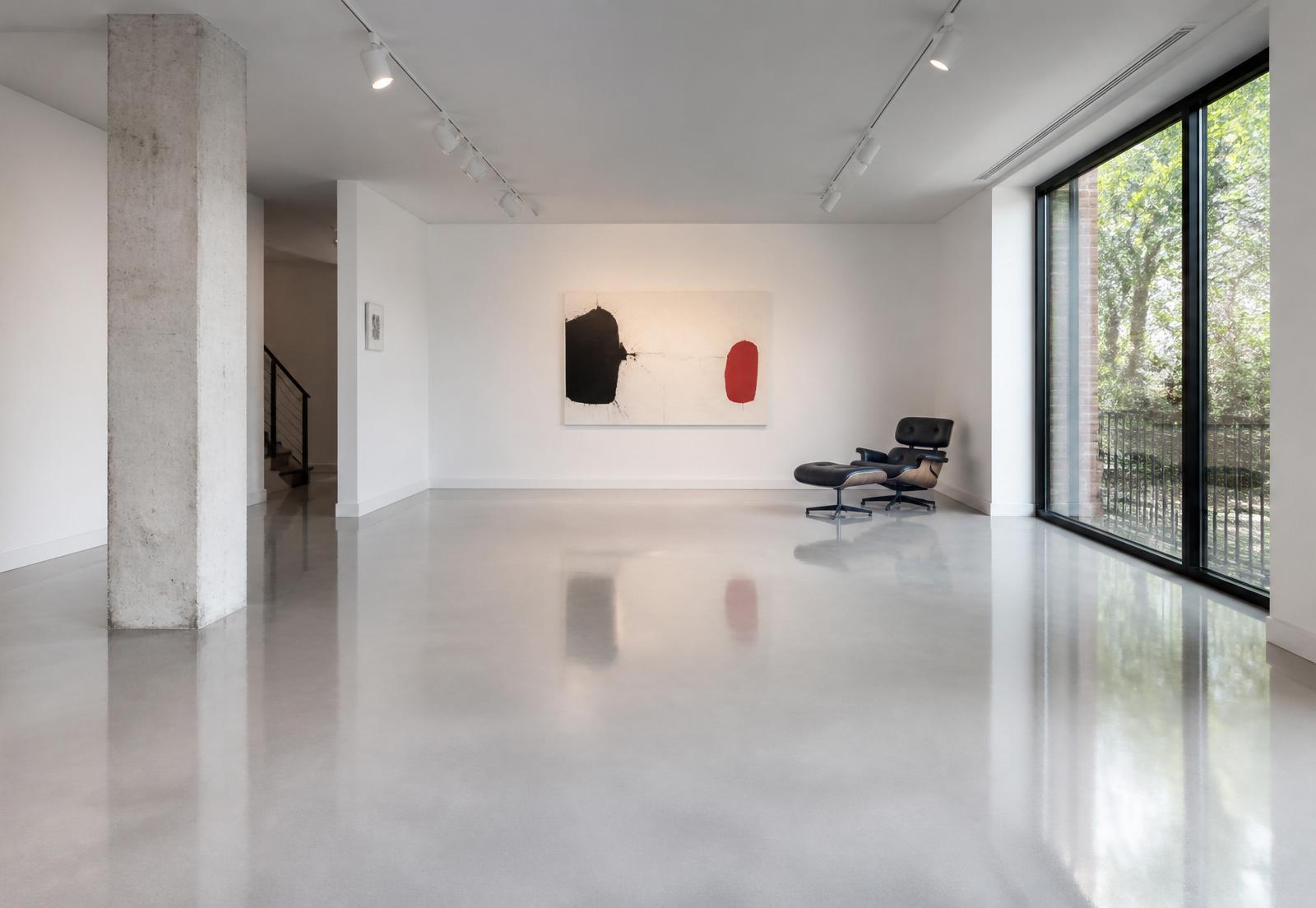 Flooring — Handover